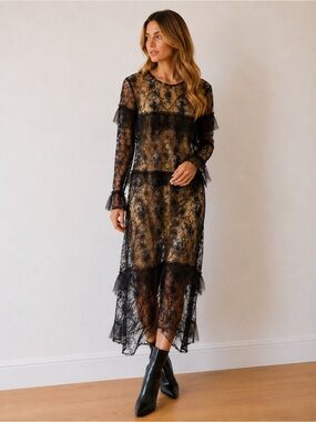 Burberry Black Lace Dress with Gold Satin Underlay. Burberry Prorsum collection.